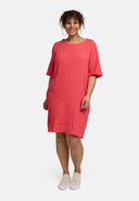 'Crissa' mekko – pliseerattu, pehmeä & vartaloa imarteleva